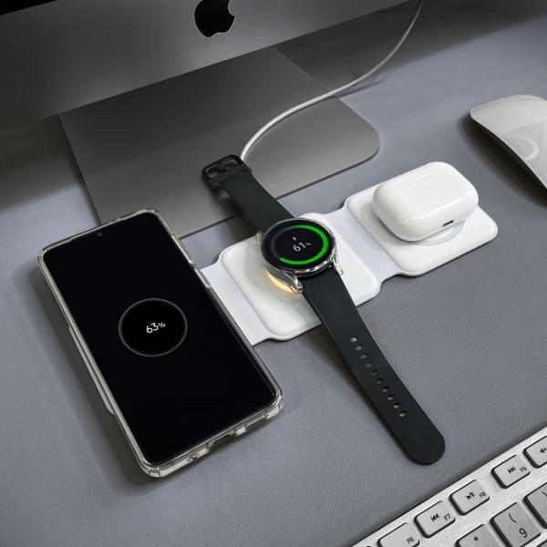 이쏘코리아 맥세이프 충전기 3in1 무선충전기 아이폰 애플워치 에어팟 휴대용 멀티충전기